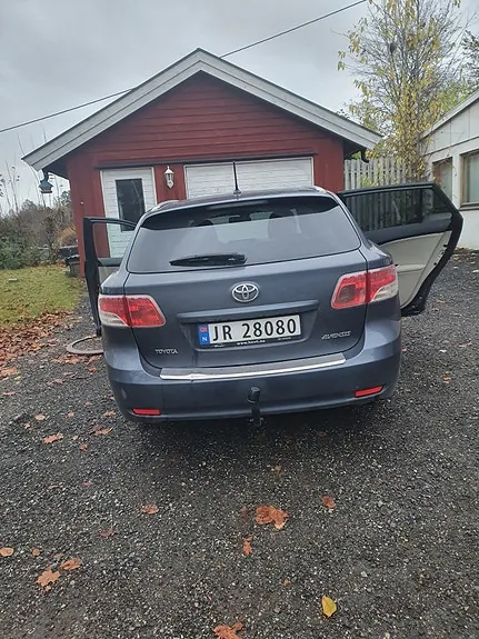 Toyota Avensis 2009 photo 3
