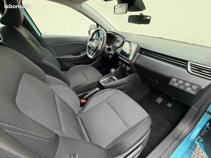 Renault Clio 2022 photo 5
