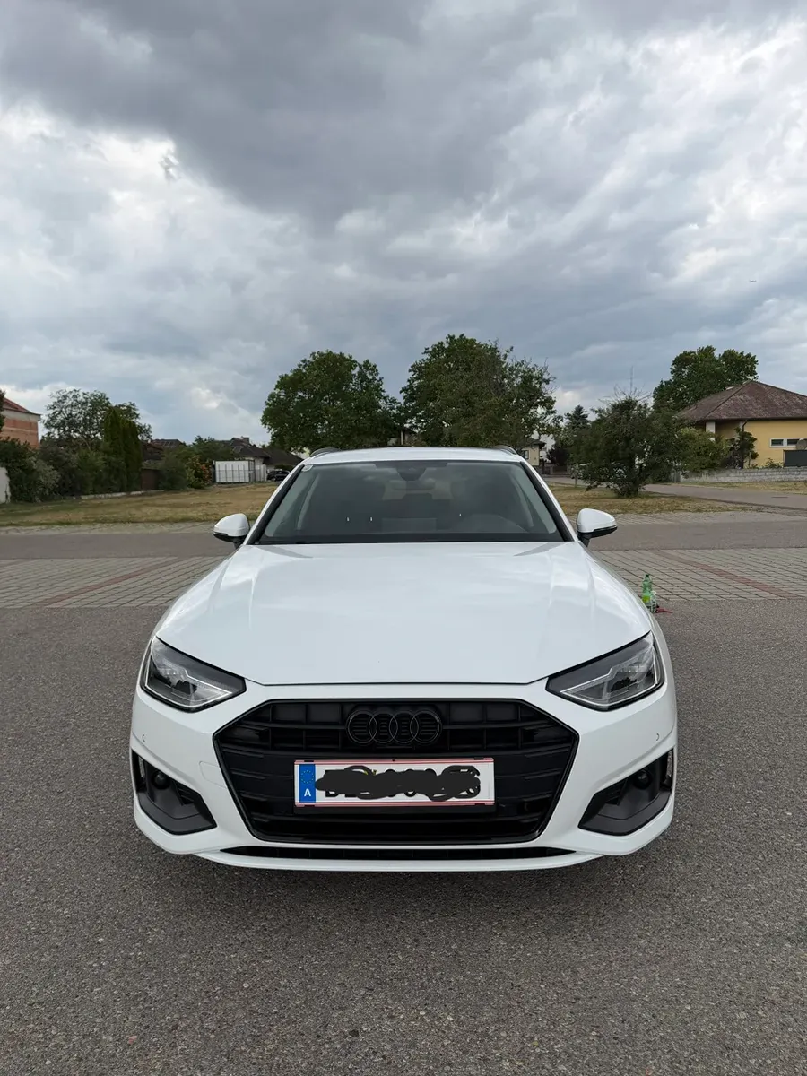 Audi A4 2021 photo 3