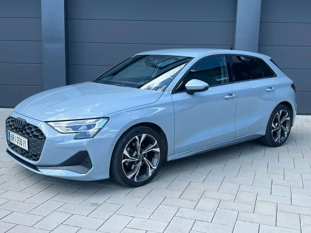 Audi A3 2024 photo 2