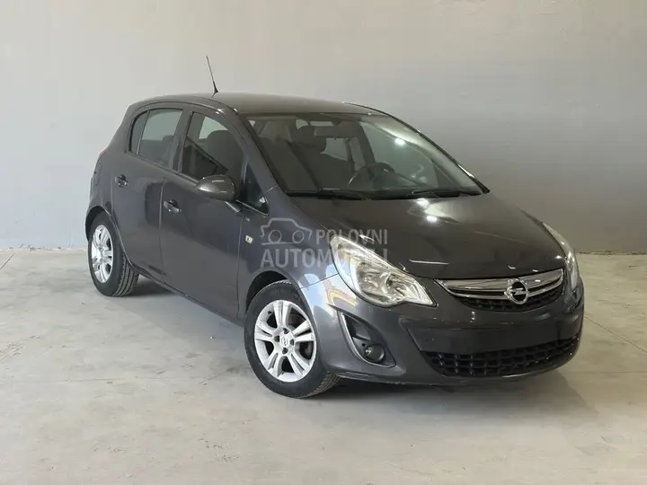 Opel Corsa D 2012 photo 2