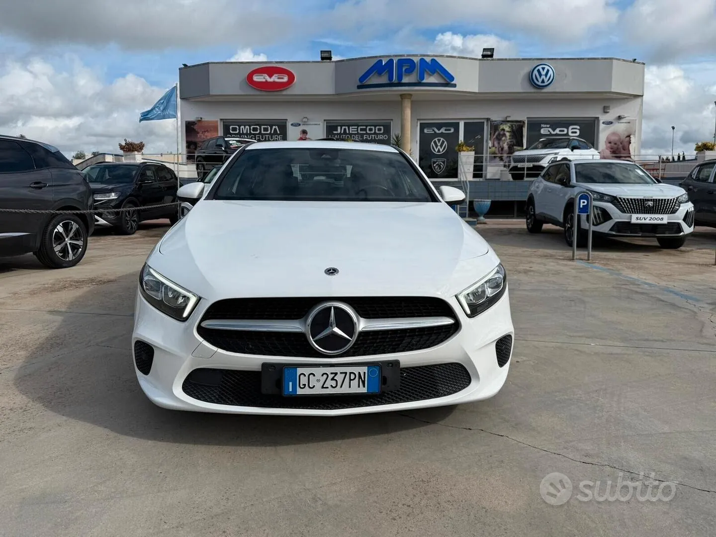 Mercedes-Benz Cla 180 2020 photo 3