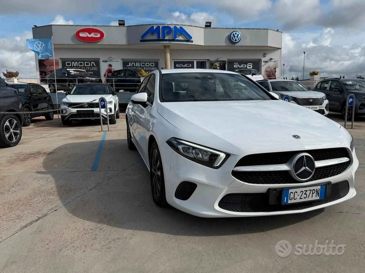 Mercedes-Benz Cla 180