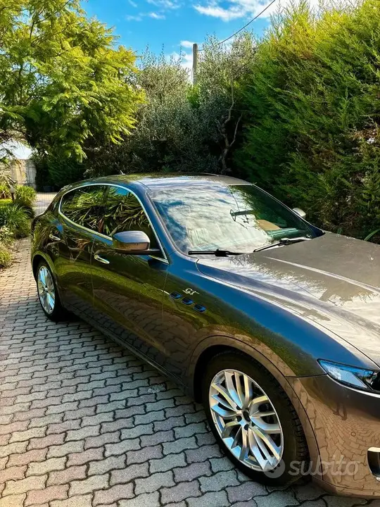 Maserati Levante 2021 photo 3