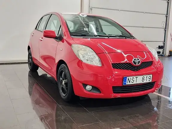Toyota Yaris 2010 photo 4