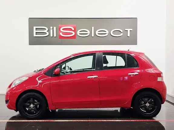 Toyota Yaris 2010 photo 2