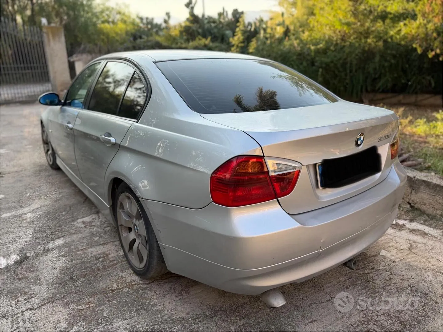 BMW 320D 2005 photo 2