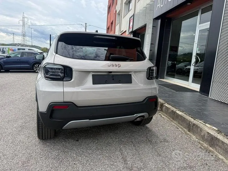 Jeep Avenger 2025 photo 5