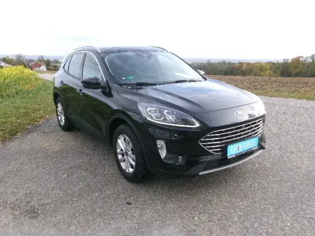 Ford Kuga 2022 photo 3