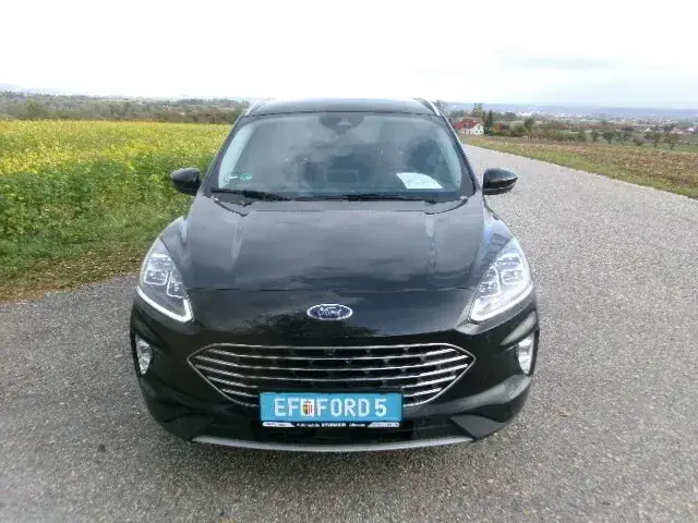 Ford Kuga 2022 photo 2