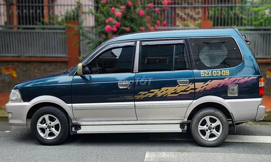 Toyota Zace