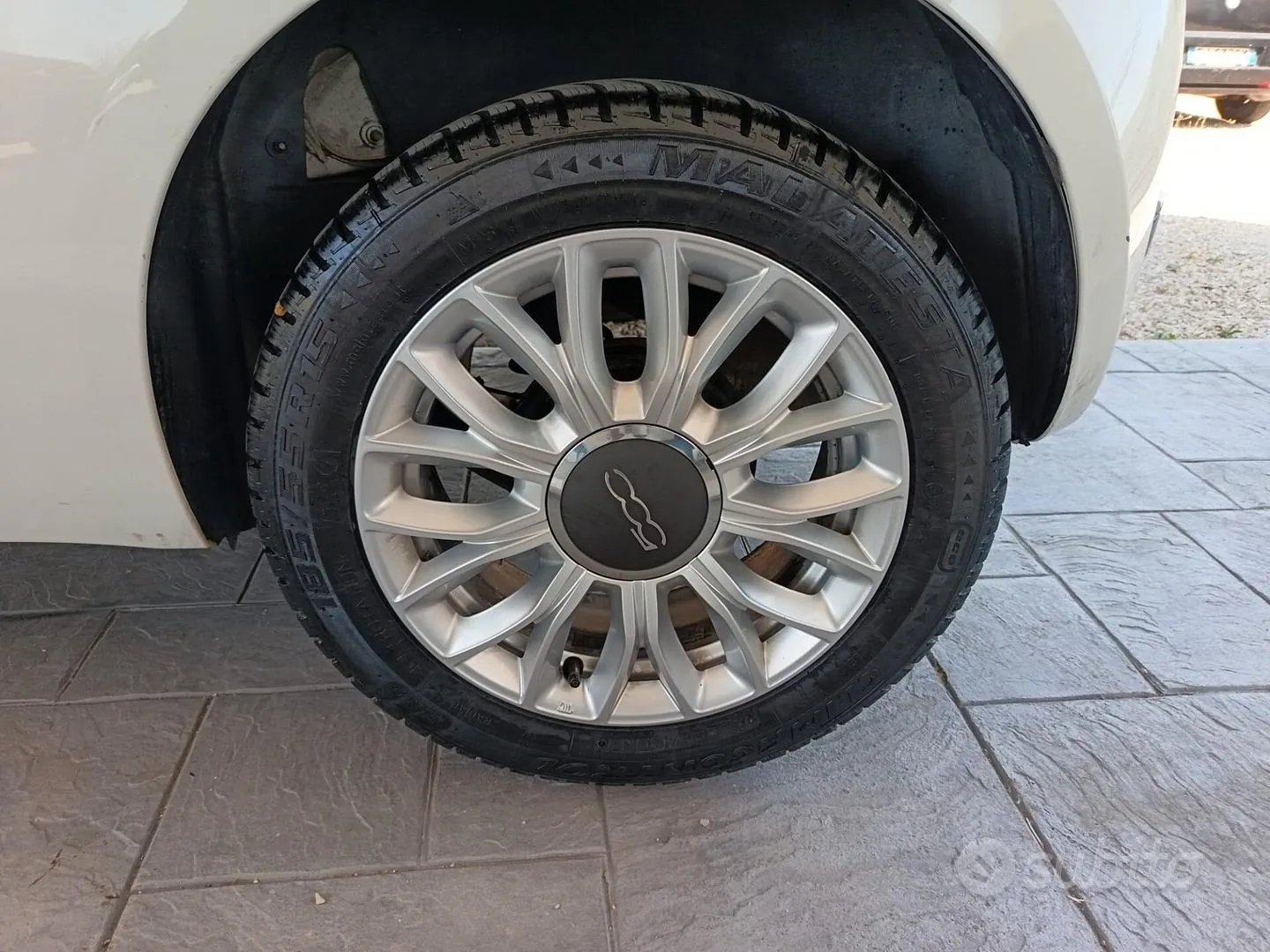 Fiat 500 2015 photo 4