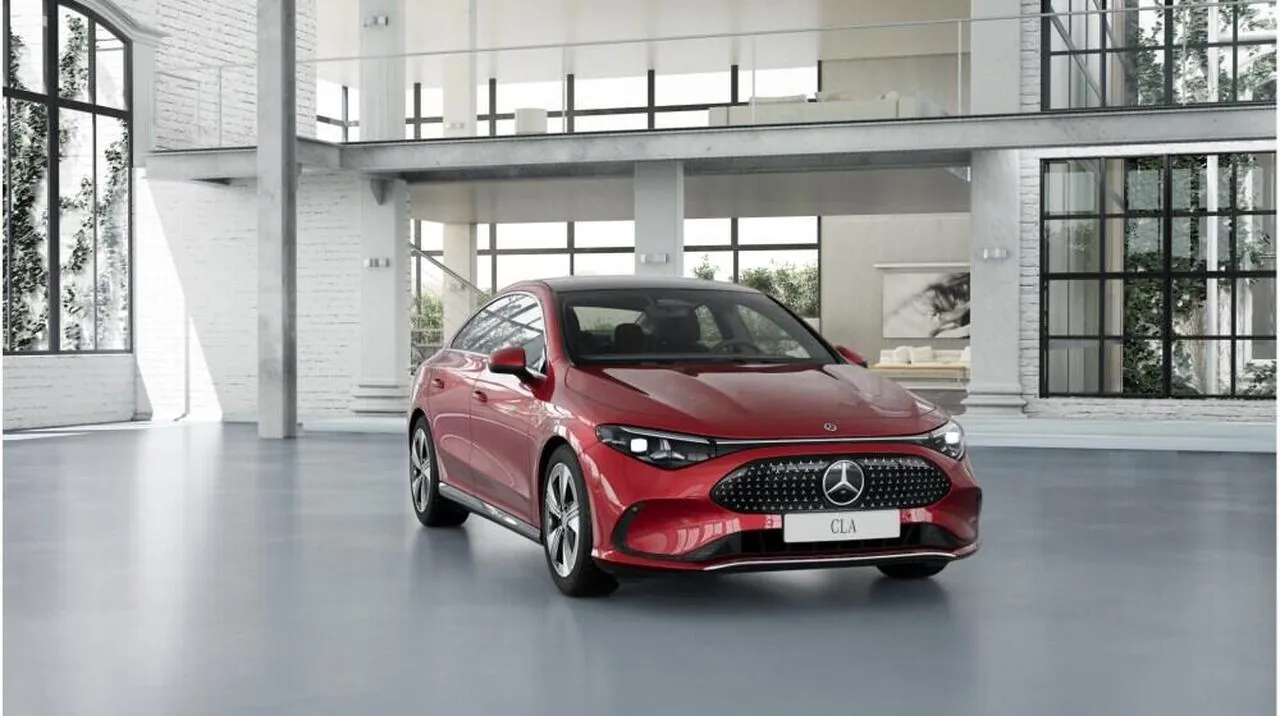 Mercedes-Benz Cla photo 2