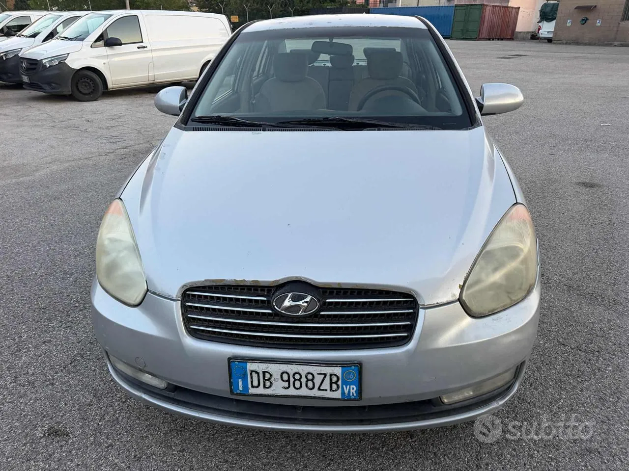 Hyundai Accent 2006 photo 2
