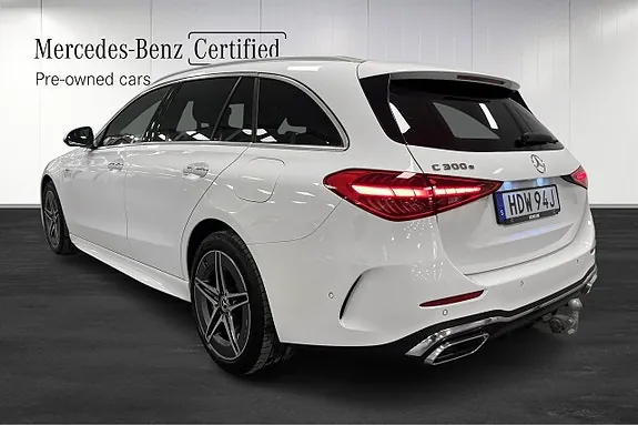 Mercedes-Benz C300 E 2025 photo 4