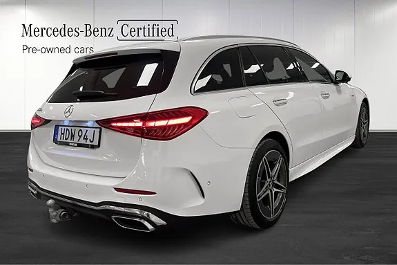 Mercedes-Benz C300 E 2025 photo 3