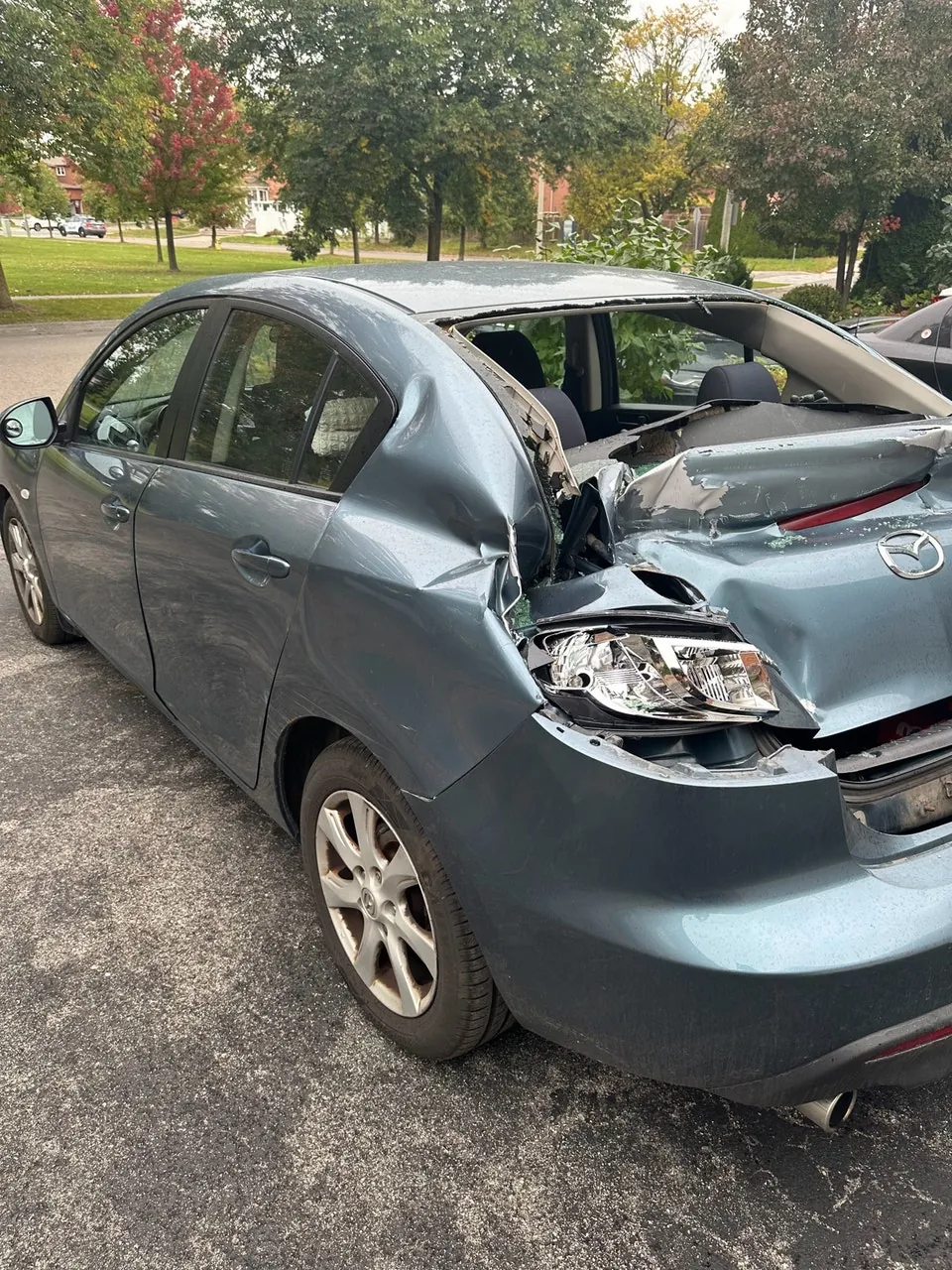 Mazda 3 2010 photo 3