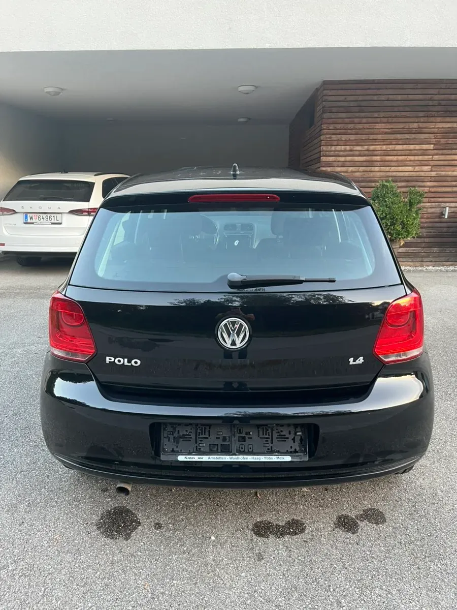 Volkswagen Polo 2010 photo 3