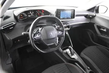 Peugeot 2008 2020 photo 2