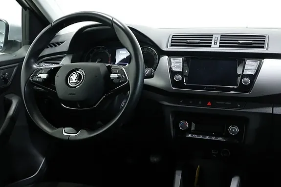 Skoda Fabia 2021 photo 5