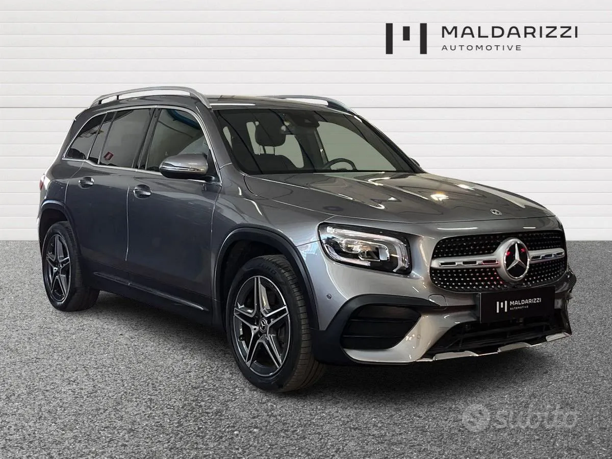 Mercedes-Benz Glb