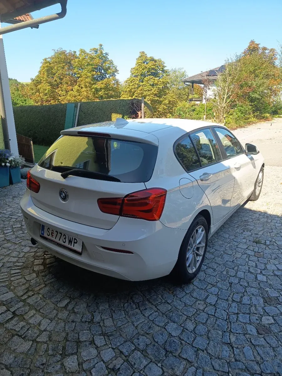 BMW 1 Series 2017 photo 2