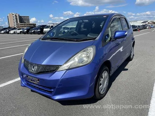 Honda Fit G 2010 photo 2