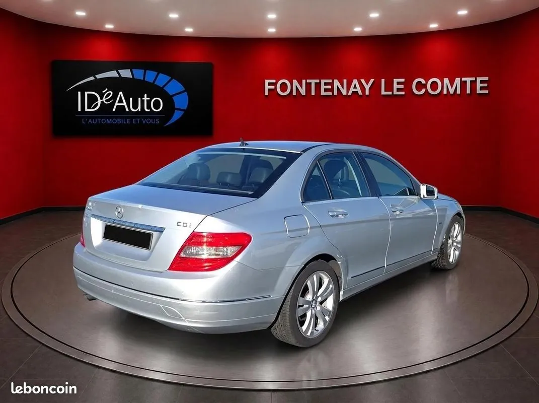 Mercedes-Benz C-Class 2010 photo 5