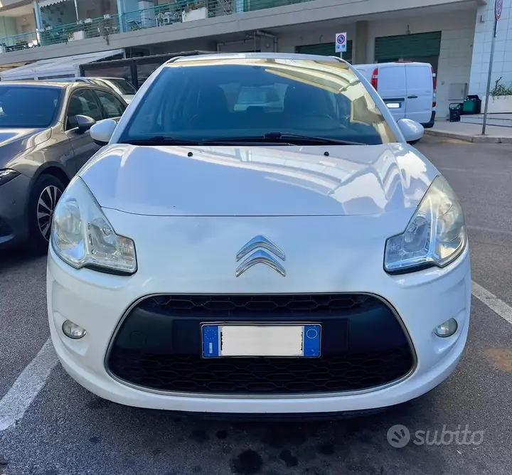 Citroen C3 2012 photo 2