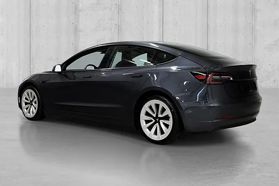 Tesla Model 3 2021 photo 5