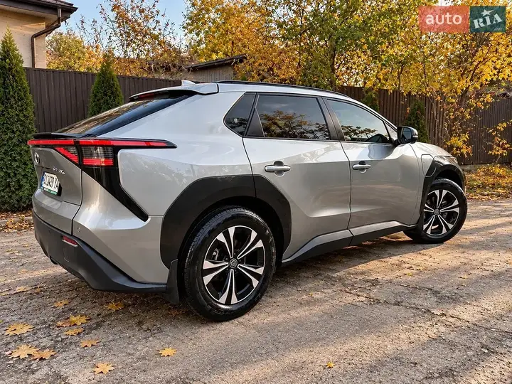 Toyota Bz4X
