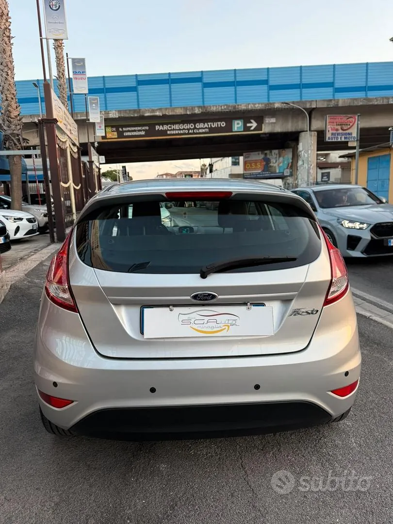 Ford Fiesta 2014 photo 5
