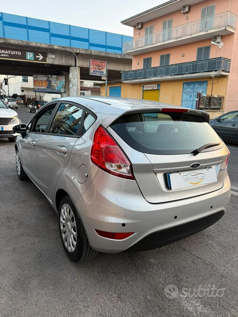 Ford Fiesta 2014 photo 4