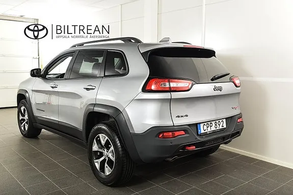 Jeep Cherokee 2014 photo 3