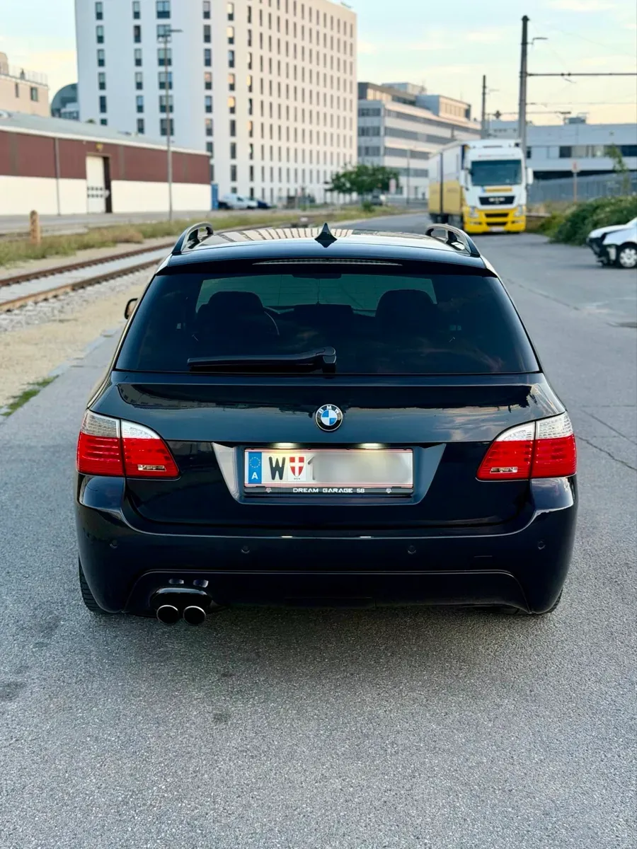 BMW 5 Series 2008 photo 3