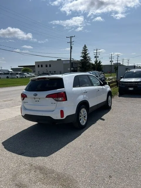 Kia Sorento 2015 photo 2