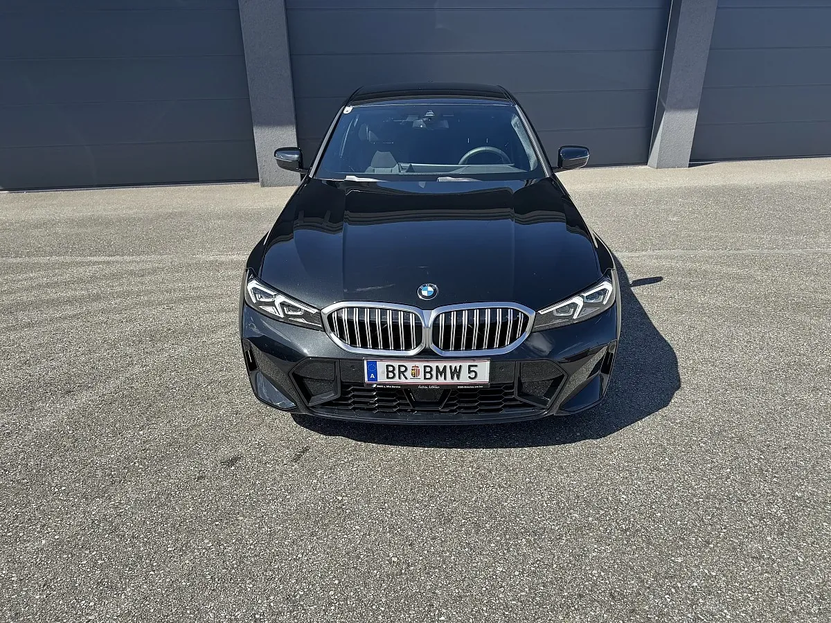 BMW 3 Series 2025 photo 3