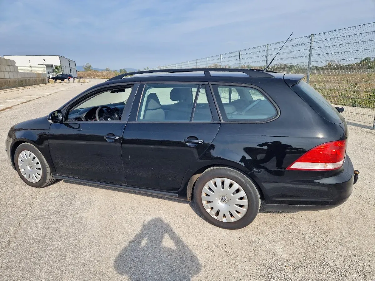 Volkswagen Golf 2009 photo 3