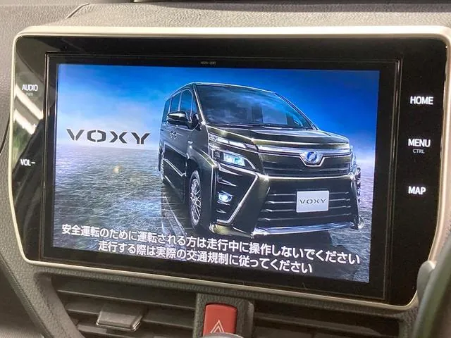 Toyota Voxy 2020 photo 4