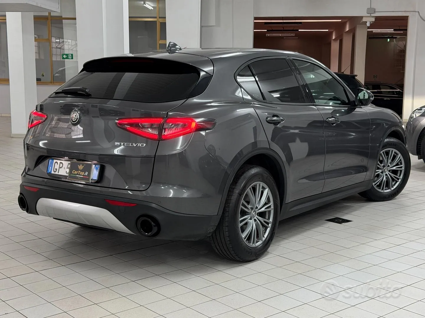 Alfa Romeo Stelvio 2023 photo 4