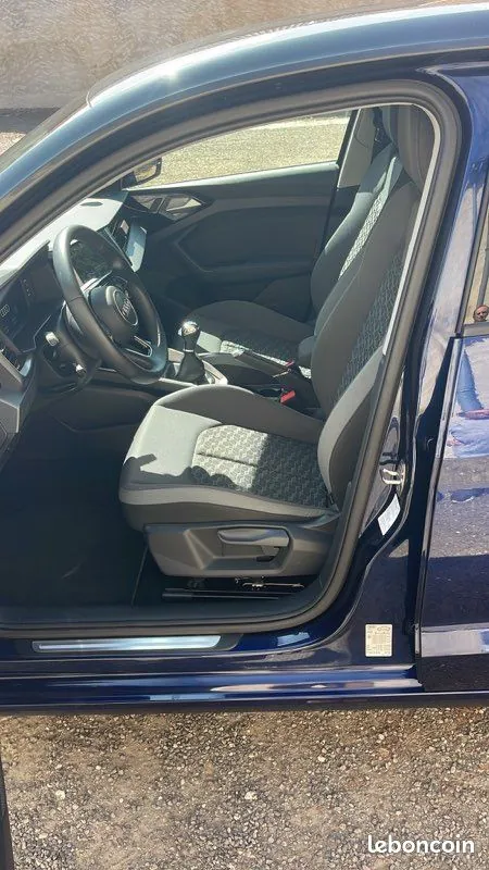 Audi A1 2024 photo 3
