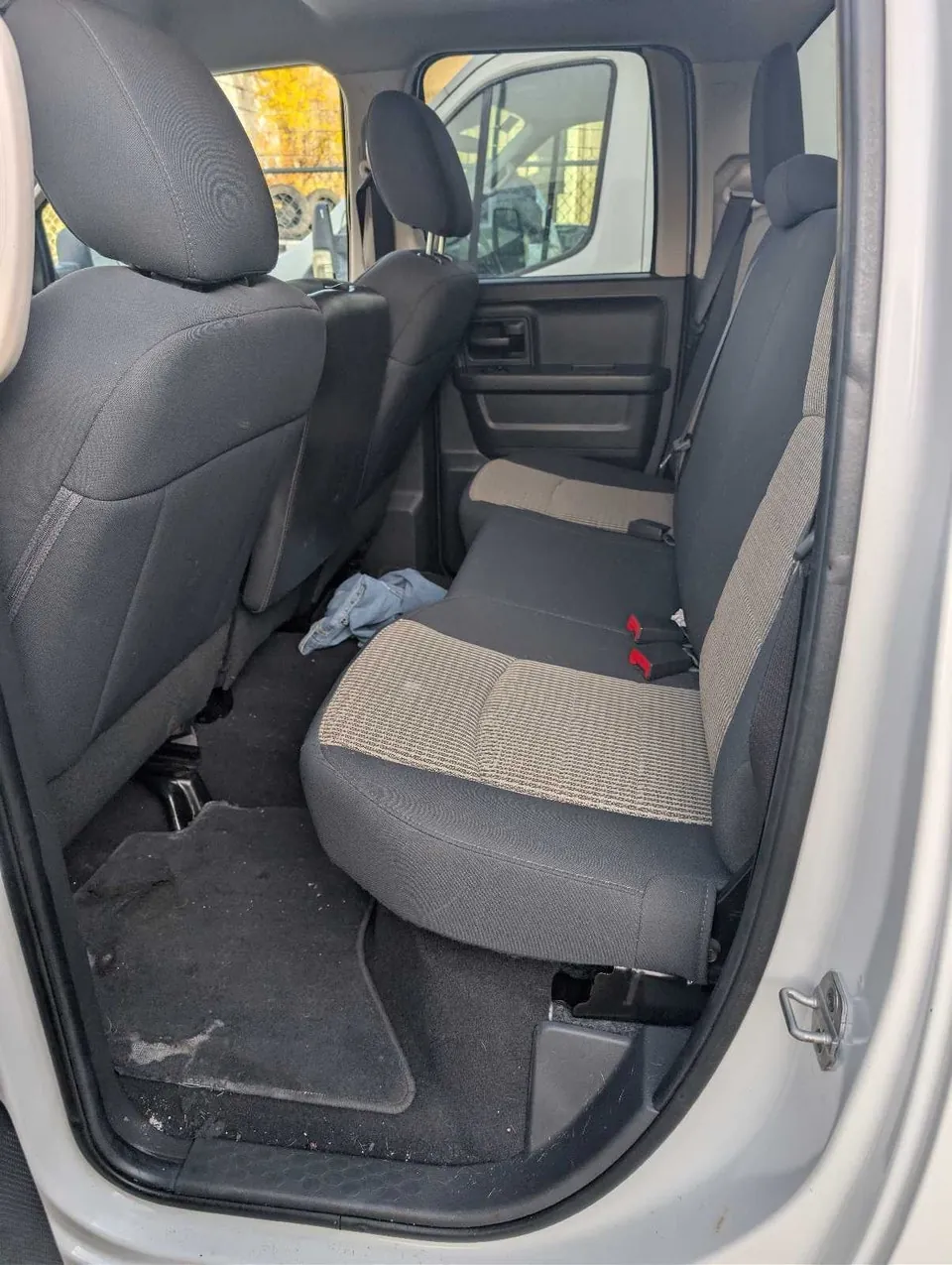 Dodge Ram 1500 2012 photo 4
