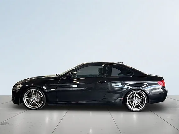 BMW 335I 2010 photo 4