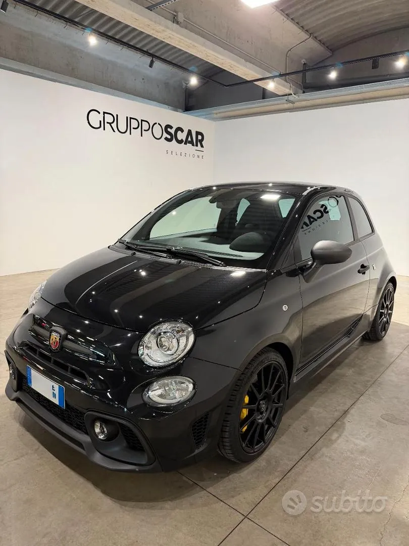 Abarth 695 Competizione 2024 photo 3