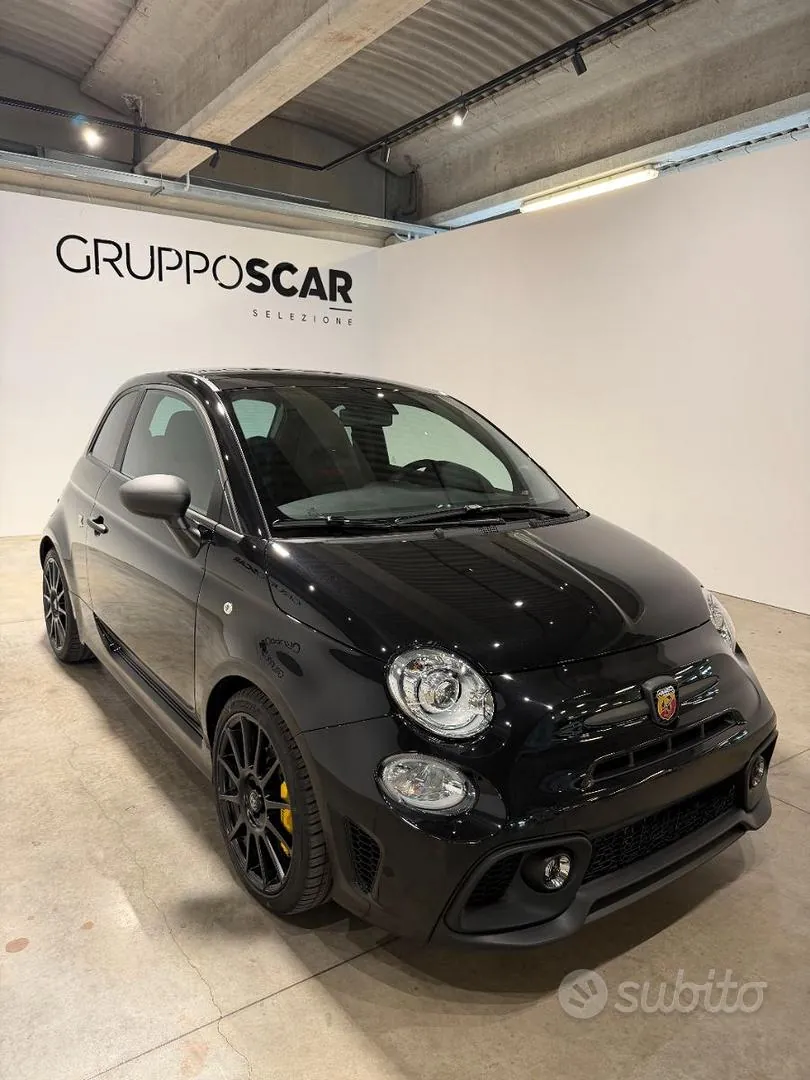 Abarth 695 Competizione