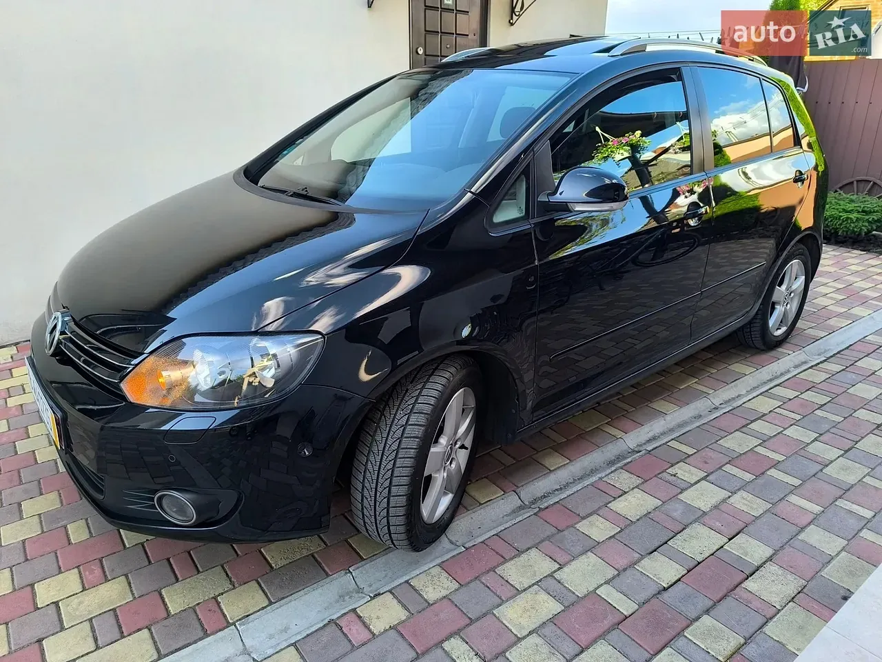 Volkswagen Golf Plus 2011 photo 2