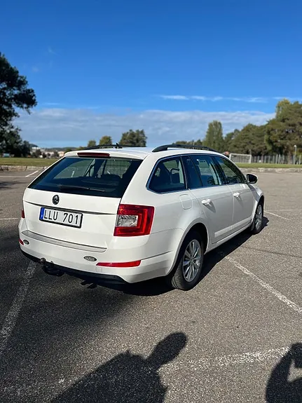 Skoda Octavia 2014 photo 3