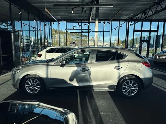 Mazda 3 2014 photo 4