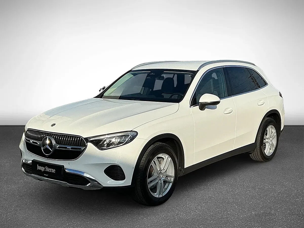 Mercedes-Benz Glc-Class 2023 photo 2