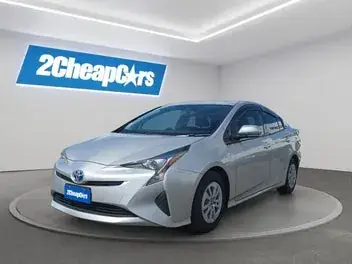 Toyota Prius 2017 photo 2